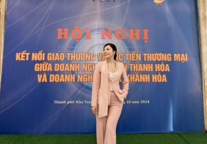 CEO SELENA COSMETIC NGUYỄN THỊ THỦY THAM DỰ HỘI NGHỊ KẾT NỐI GIAO THƯƠNG HAI TỈNH KHÁNH HÒA VÀ THANH HÓA