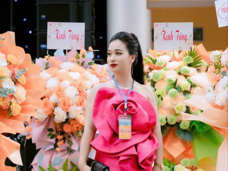 Nữ tướng đa tài Đặng Thị Vân Anh và hành trình “giong buồm ra khơi” trên thương trường