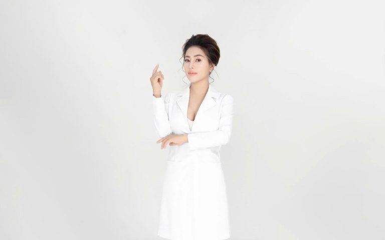Võ Thị Nhành  – Nữ lãnh đạo đưa y học vào nghệ thuật làm đẹp bằng trái tim của người bác sĩ