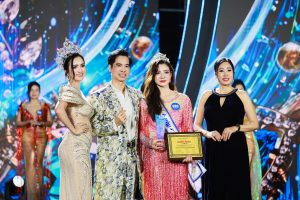 Tái xuất sau thời gian “ở ẩn”, Nguyễn Thị Hân gây bão với nhan sắc nữ hoàng truyền thông