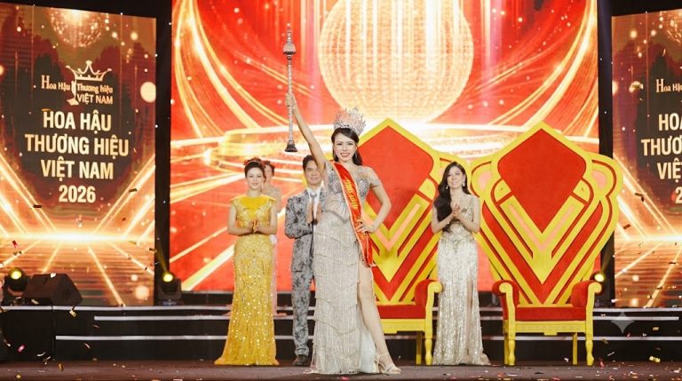 Bùi Thị Thùy Dương – nữ doanh nhân Gen Z Đồng Tháp đăng quang Hoa hậu Thương hiệu Việt Nam 2026