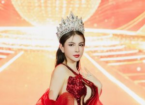 Visual đỉnh cao của Á hậu Tú Anh khiến thảm đỏ Chung kết Hoa hậu Thương hiệu Việt Nam 2026 “dậy sóng”
