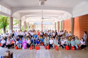 100 phần quà nghĩa tình đến với bệnh nhân Bệnh viện Phong – Da liễu Trung ương Quy Hòa