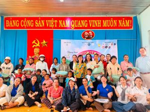 Á hậu Kelly Tran cùng BYD EV Auto Đắk Lắk lan tỏa yêu thương qua chương trình “Tiếp bước đến trường 2026”