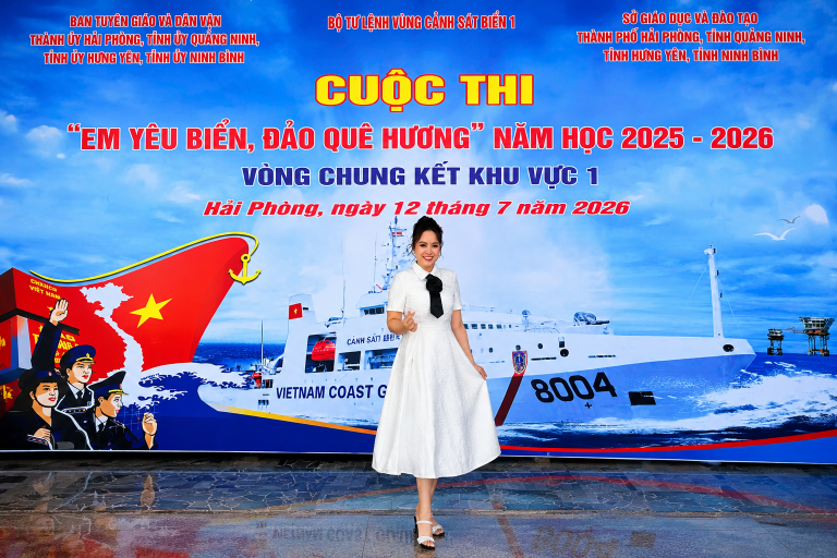 Hoa hậu Nhân ái Ngô Thị Hoàng Ngân đồng hành cùng Cuộc thi “Em yêu biển, đảo quê hương”