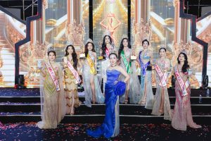 Hoa hậu Nhân ái Nguyễn Thị Phương đẹp hút mắt trong đêm Chung kết Hoa hậu Doanh nhân Hương sắc Việt Nam 2026
